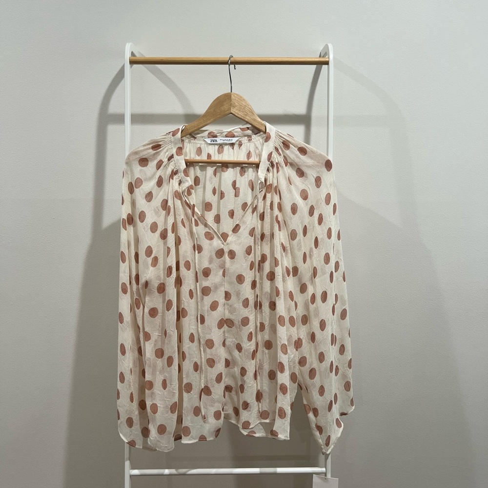 Zara see through polka dot blouse, new with tags, Size M